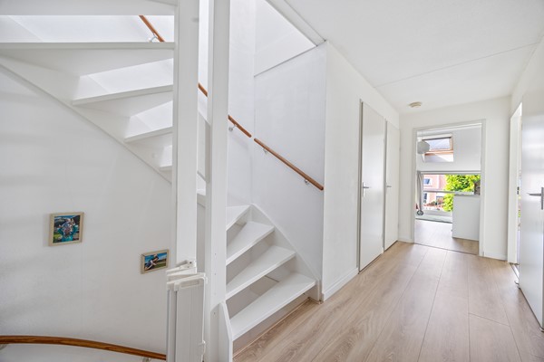 Medium property photo - Regenboogforelvijver 6, 2492 MT The Hague